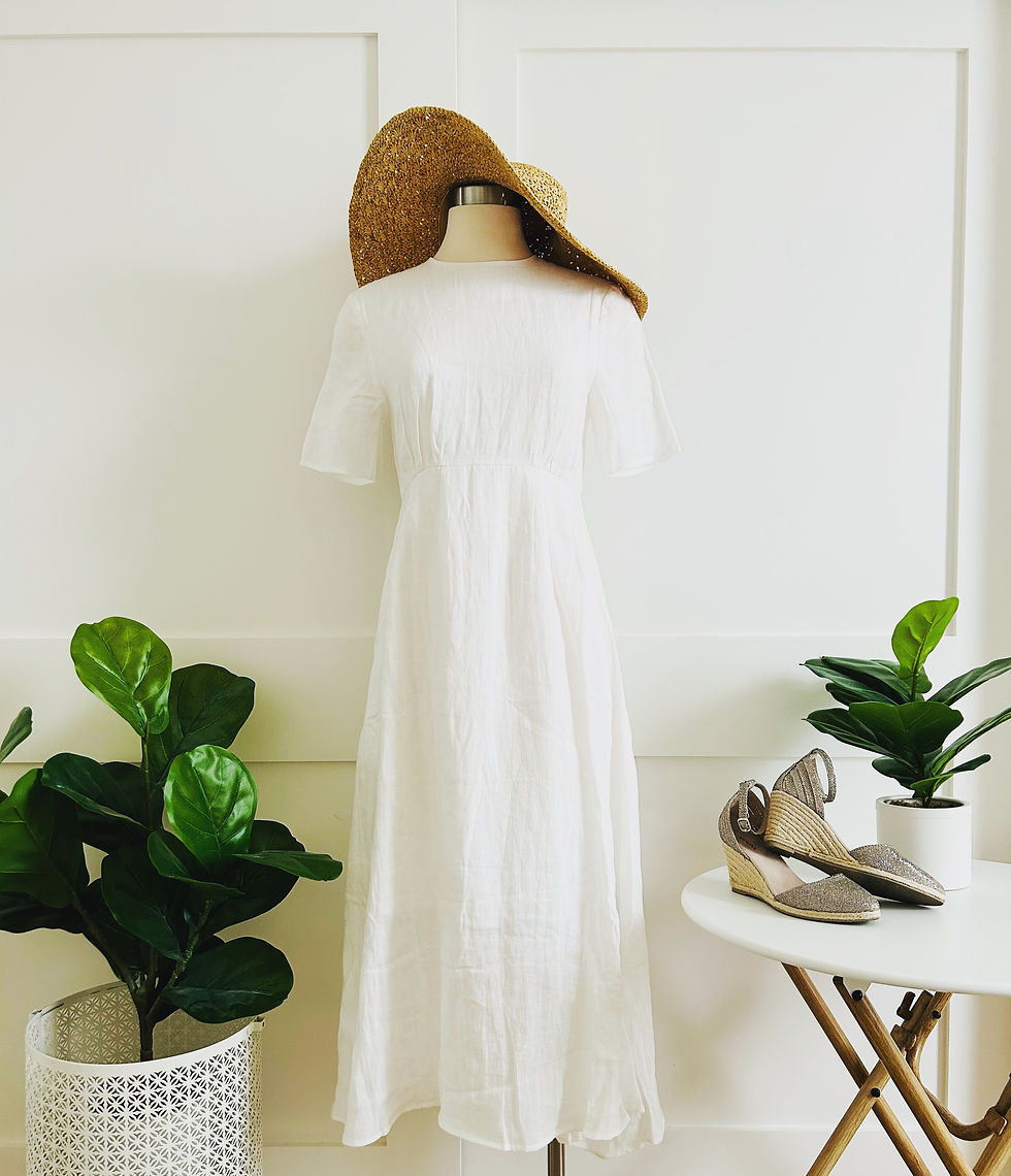 Wolfie Woman_White Linen Sun Dress Outfit
