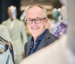 09_DH2503_Populär_3_Henning Rieken_AnatolKotte_David Pohle_15_edited_edited.jpg