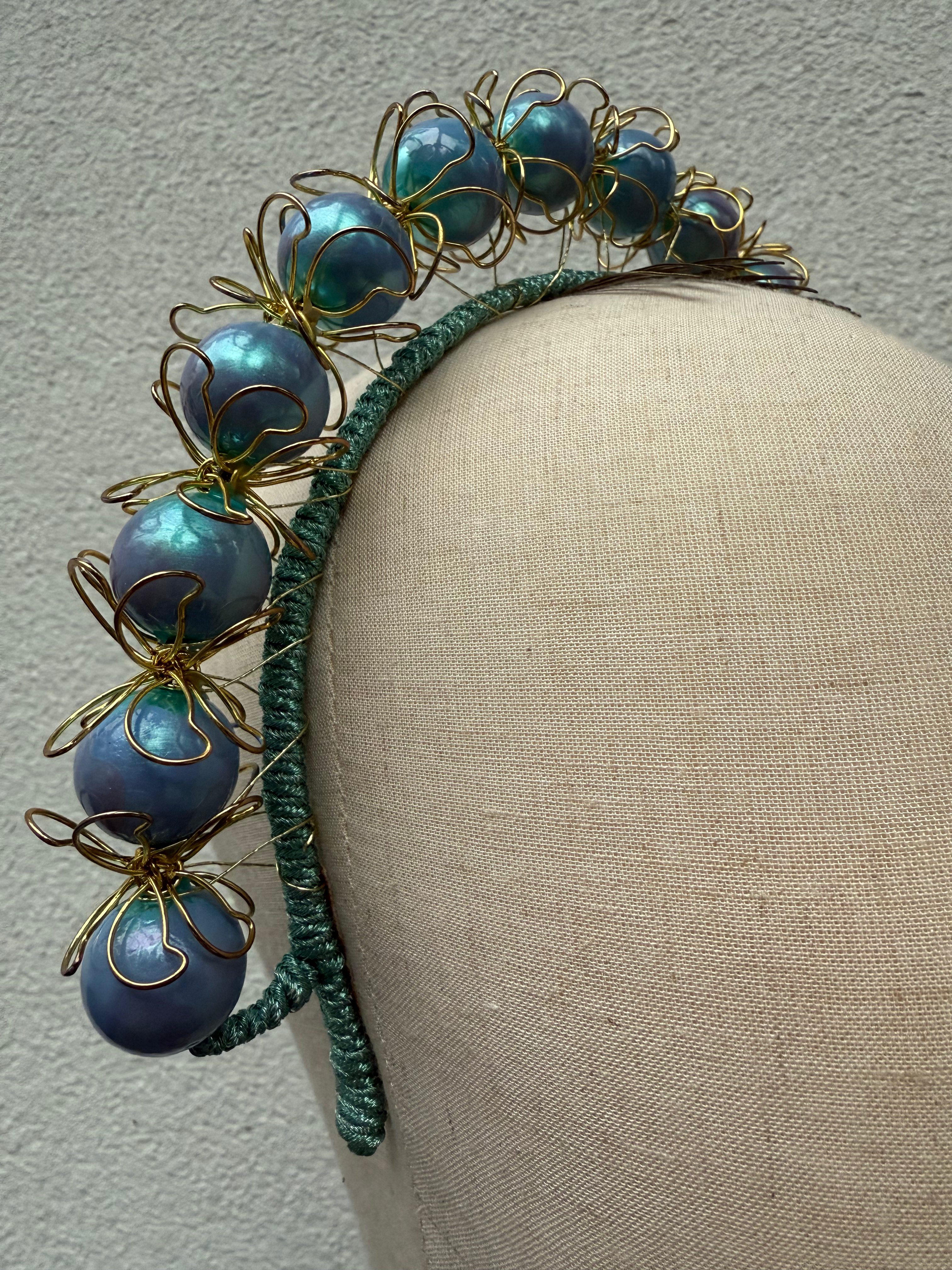 Halo Pearl Headband - Blue Sparkle