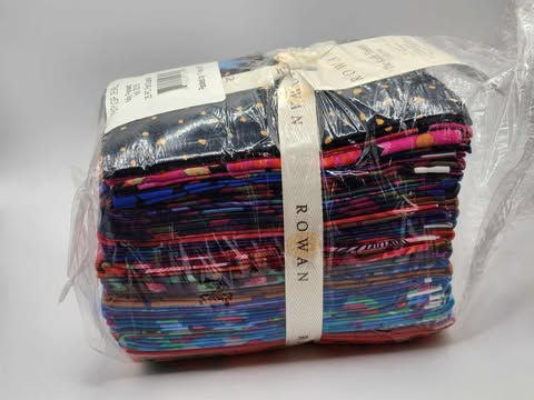 Thumbnail: Kaffe Fassett Fall, 2015 25 Pc Fat Quarter Bundle
