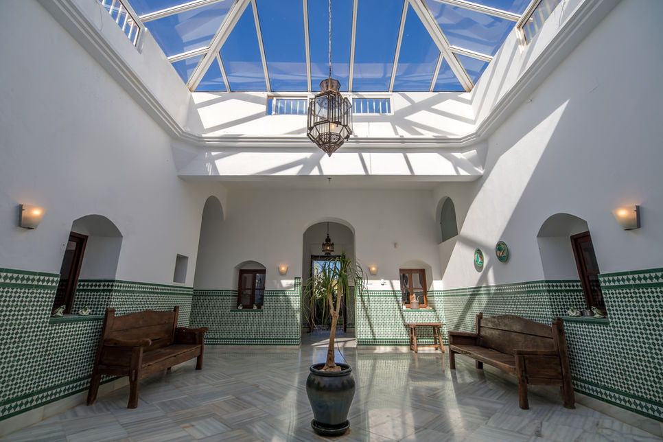 floating house tarifa patio.jpg