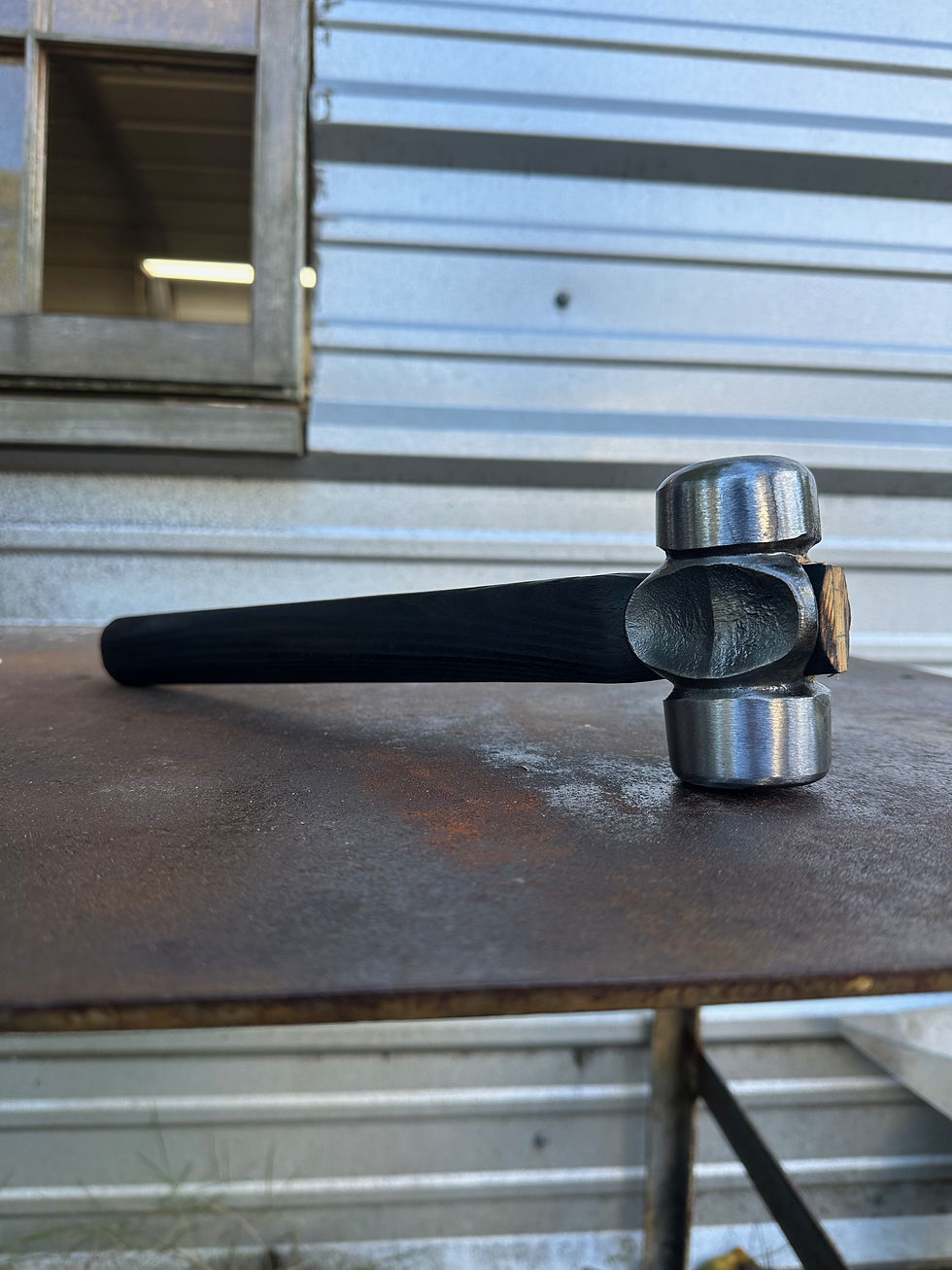 Thumbnail: Rounding Hammer 