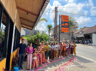 Kat’s Kitchen team gathered outside the Thai restaurant in Uluwatu, Bali.
