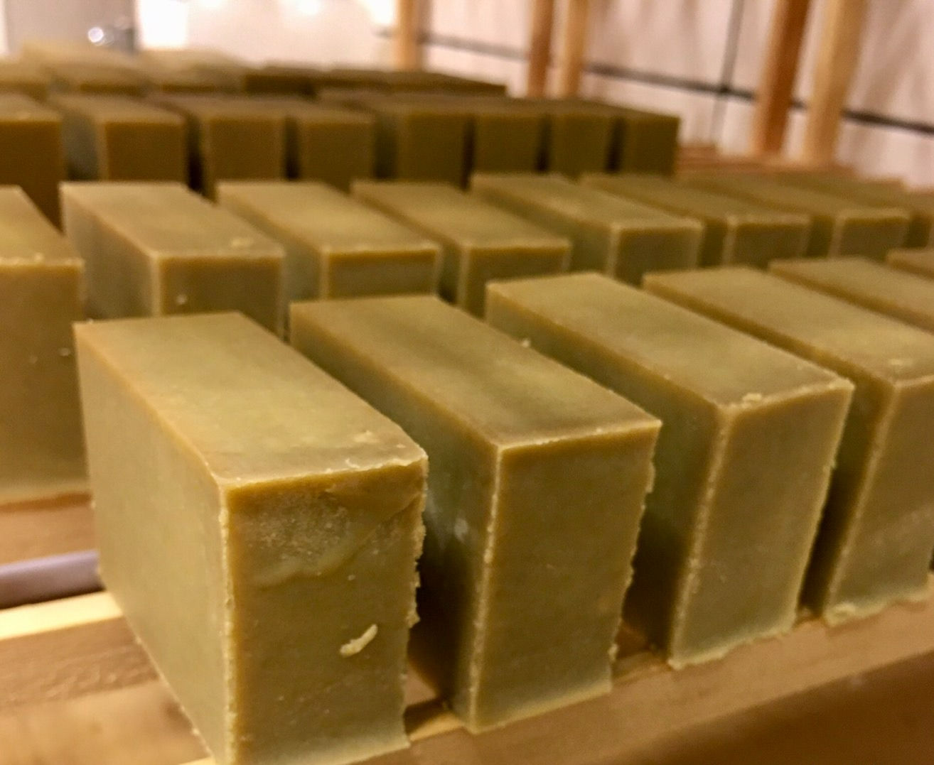 艾草平安精油皂 (120g)