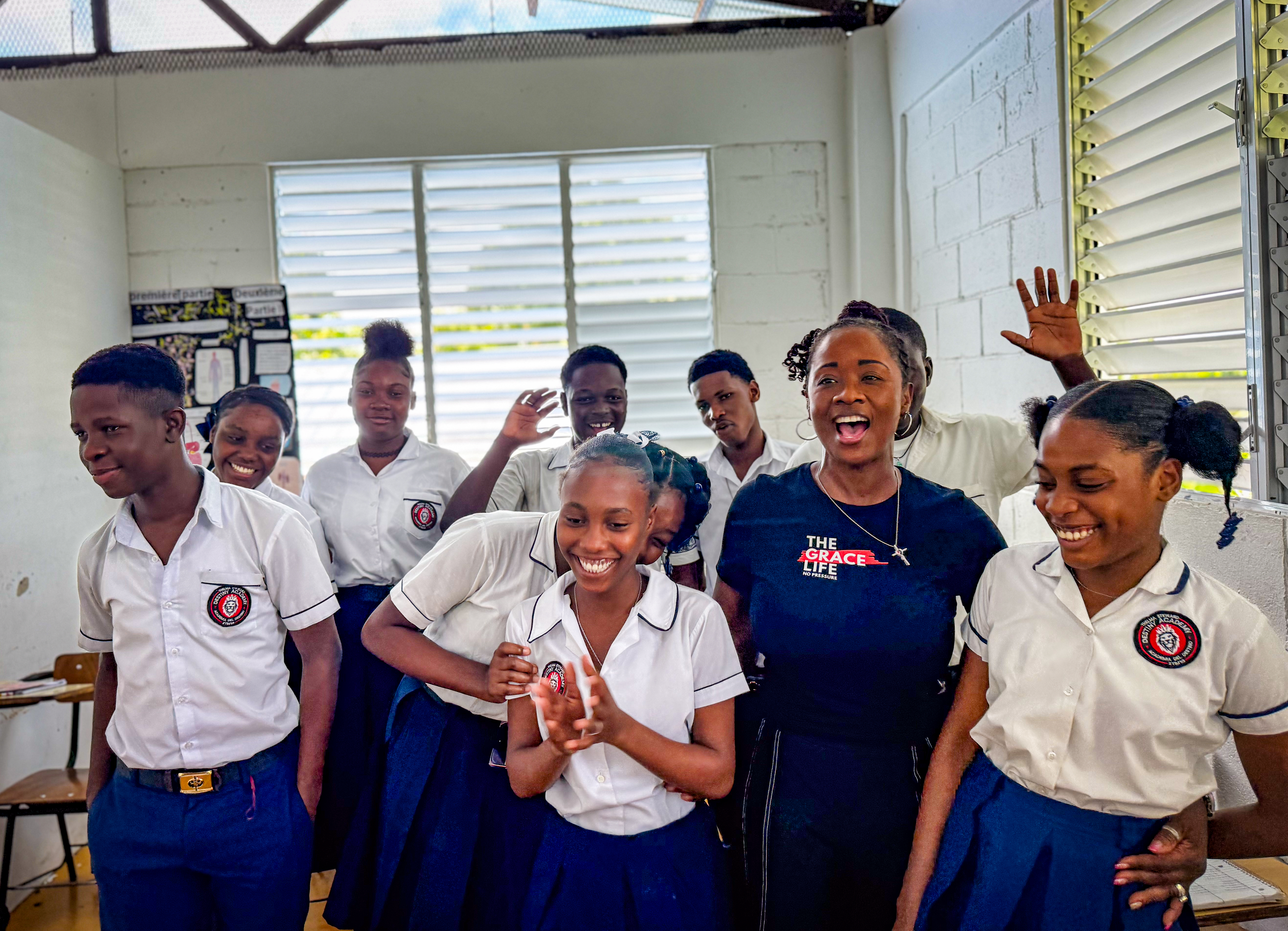 Isabella with students from Grace Destiny Academy in La Vega, Dominican Republic