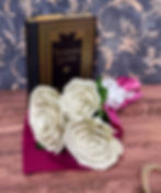 Wuthering Heights book page rose bouquet – handmade literary flowers