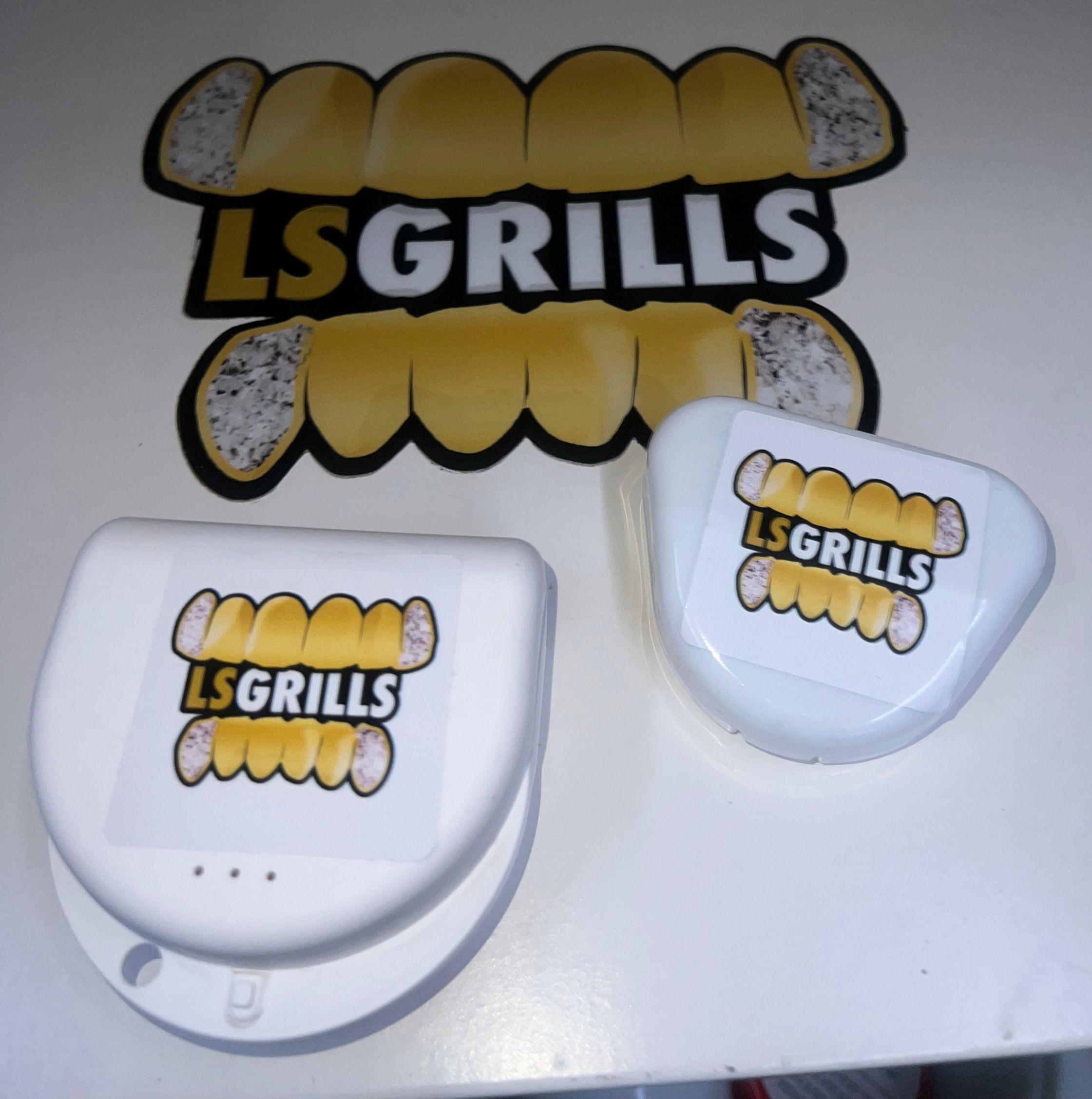 Ls Grills Cases