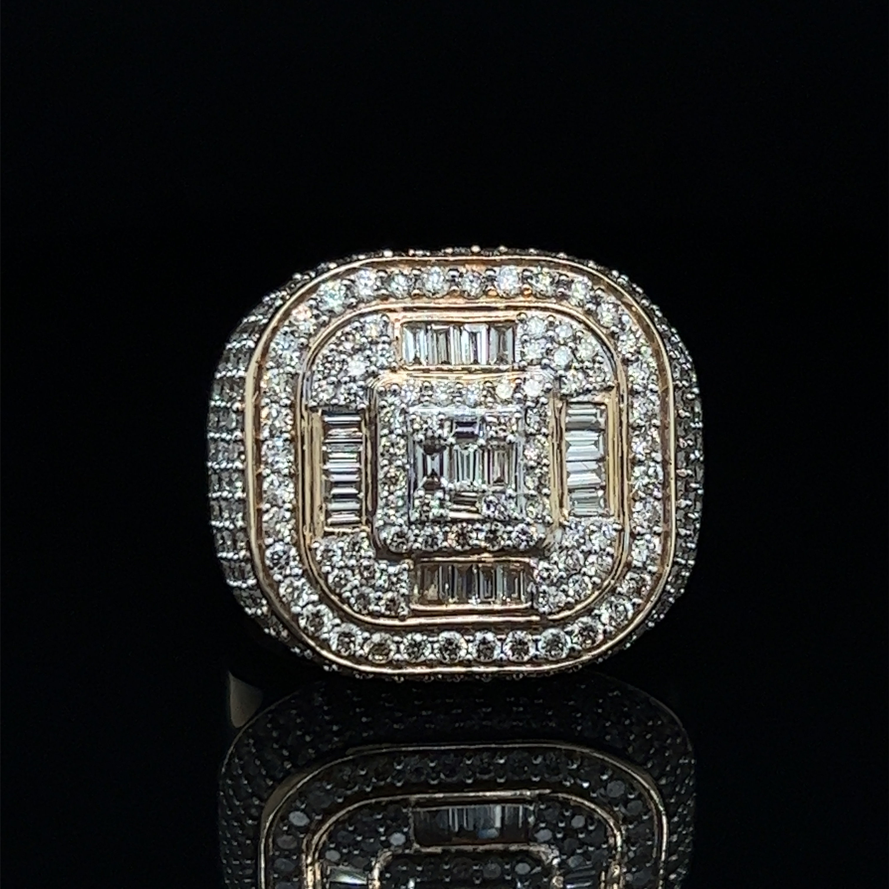 2CT/9KT Ring - Yellow Gold Cluster Ring