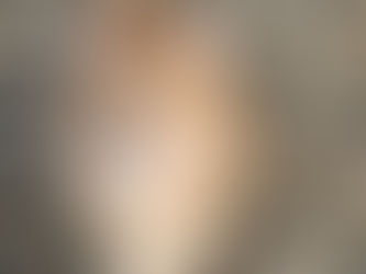 Kat die op het grind zit