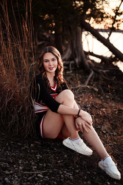Cheerleader senior photo session Preston Missouri, Skyline High school senio