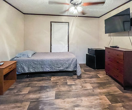 114 s 2nd st Loving NM Room B