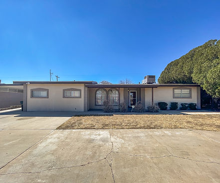 3005 Mountain View Dr Carlsbad NM