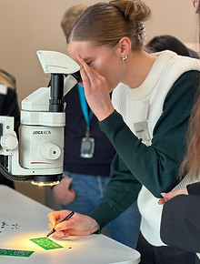 Female Tech Engineer, partnerbesök Mycronic