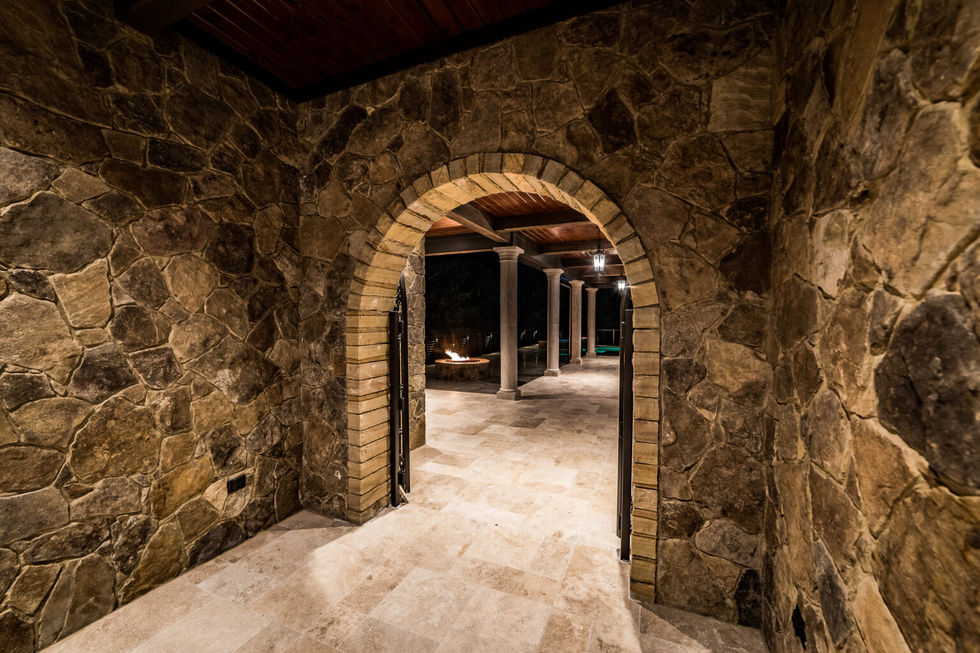 MountainBrookDr-121-1536x1025