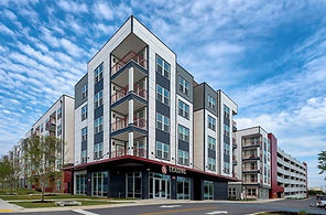 Sublease at Sawyer on Lincoln