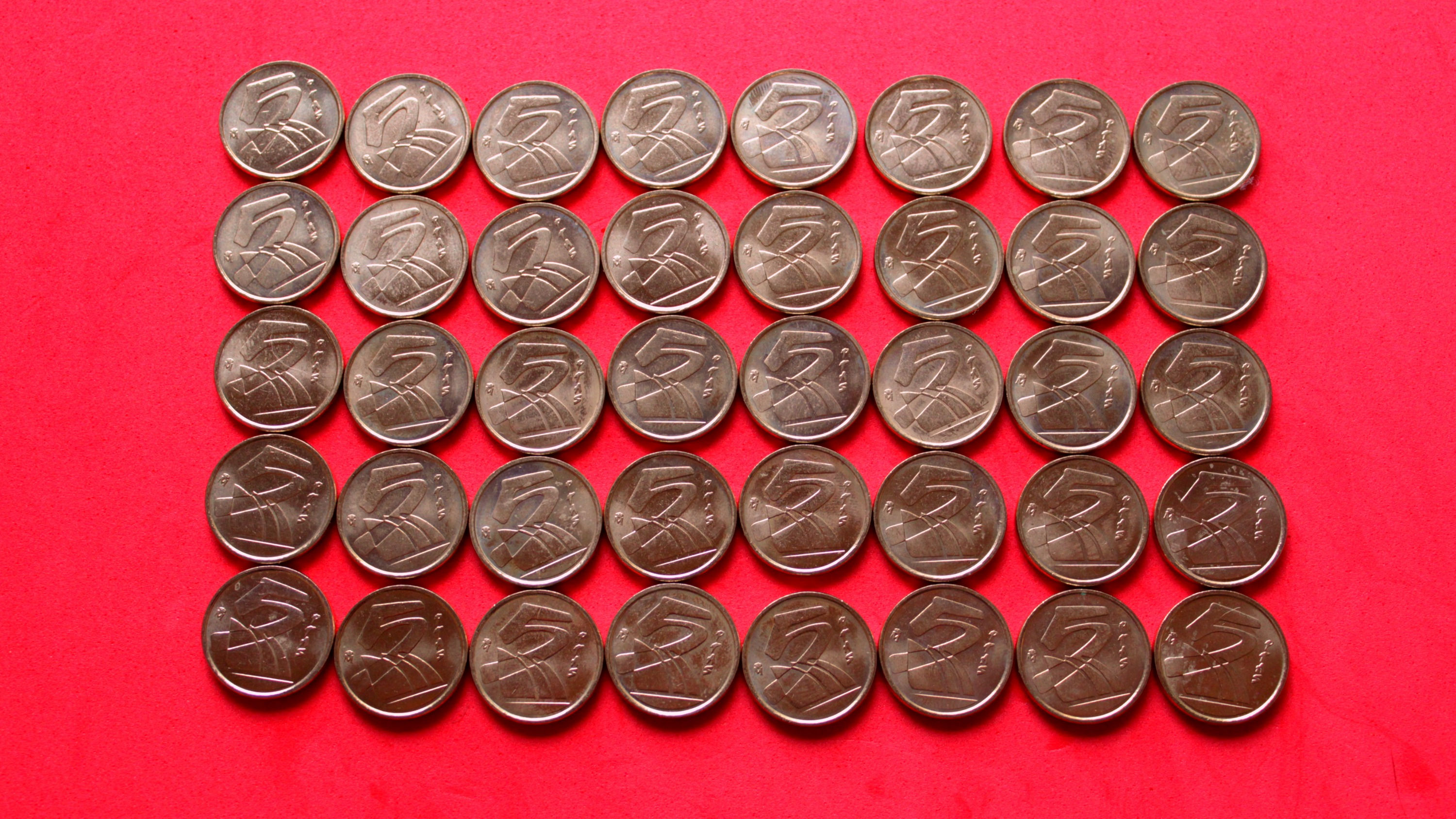 LOTE DE 40 UDS. DE 5 PESETAS AÑO 1989