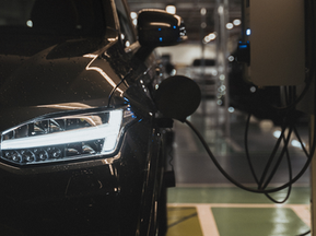 Instalar cargador para coche eléctrico en garaje comunitario