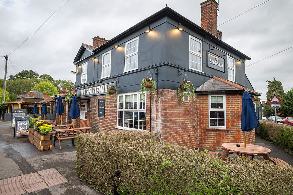 Greene King Opens Nest Pub with Exciting Fried Chicken Menu in Collaboration with Experienced Chef, Jonas Lodge