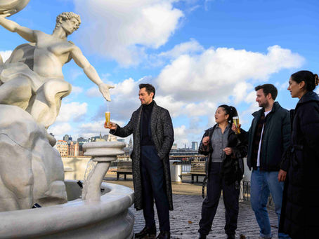 Peroni Nastro Azzurro Unveils La Fontana Di Peroni – a Modern-Day Festive Wonder With Style Icon David Gandy