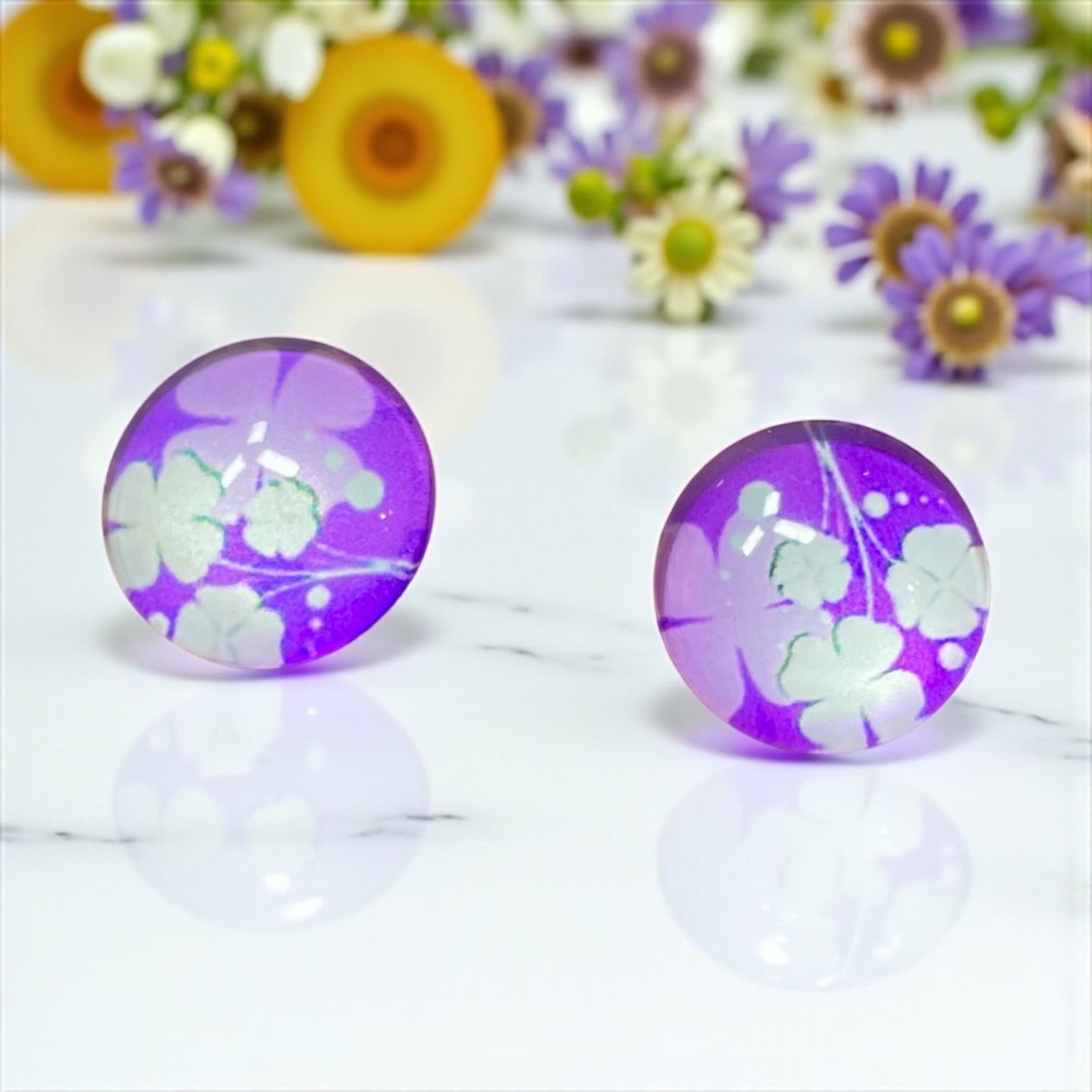 Violet 4-Leaf Clover Mini Cabochon Stud Earrings 