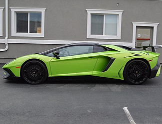 Happy New Year! Aventador SV Roadster Ce