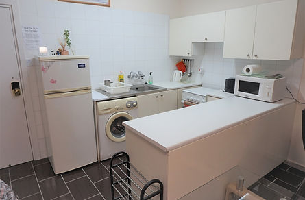kitchen 2.JPG