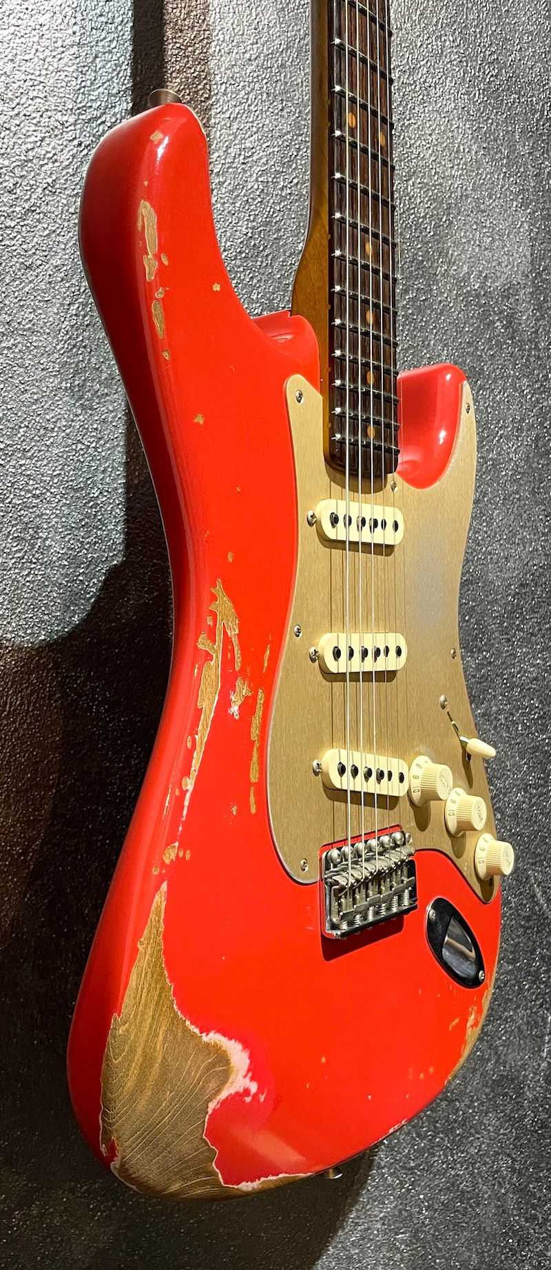 Miniatura: FENDER CUSTOM SHOP LTD Heavy Relic 59 Stratocaster RST Fiesta Red 2017