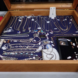 2019-04 Bottle Club Show _025.JPG