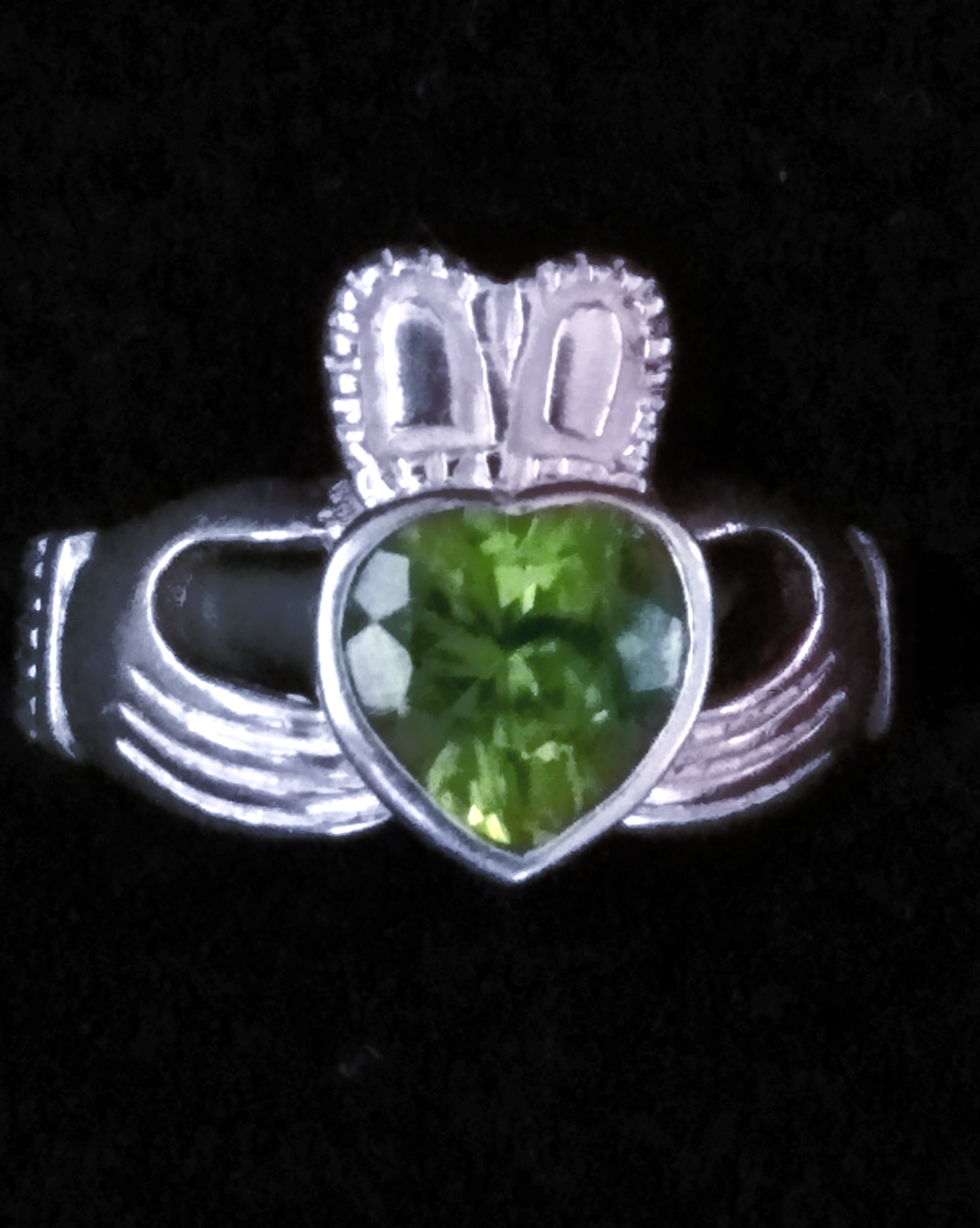 Claddagh Ring with a Green Chrystal Heart