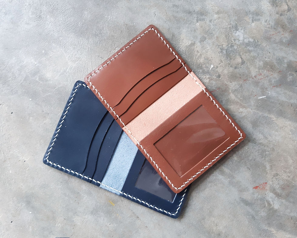 Thumbnail: Bifold Card Holder (Card Slot / Photo Slot) Leather DIY Kit