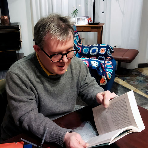 Gianmaria-fotografa-l'atelier-dei-Noseda-a-Bodio-quadrata.jpg