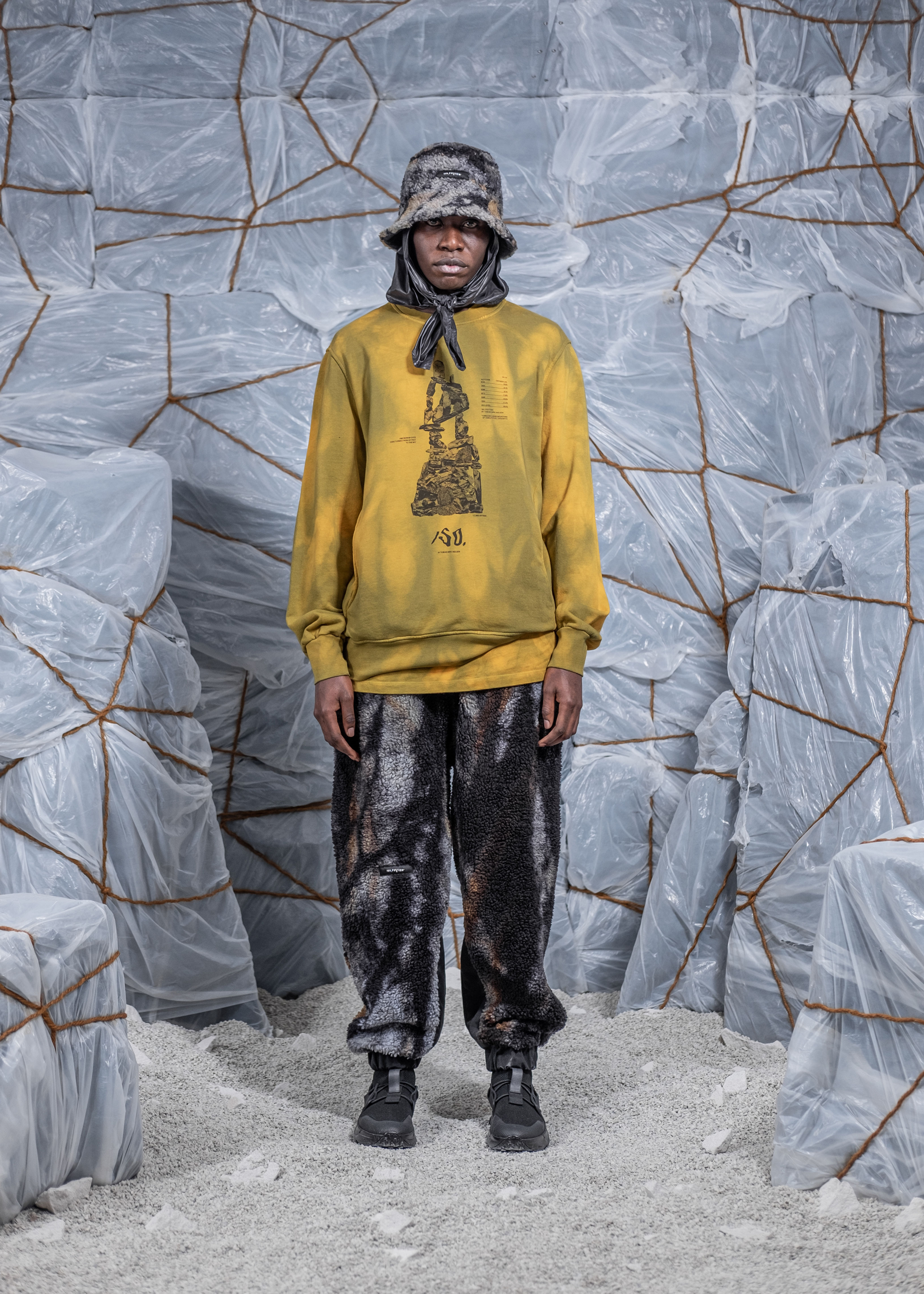 SW13_EDGARAS_SUNNED OUT ORAGE T&D_0221