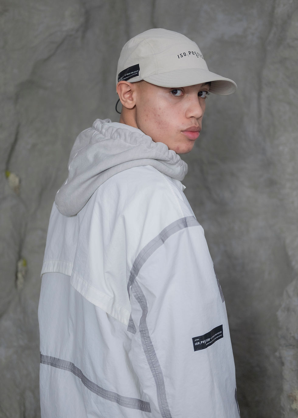 Thumbnail: S11_LAWU_FOGGY DEW OFF WHITE_0222