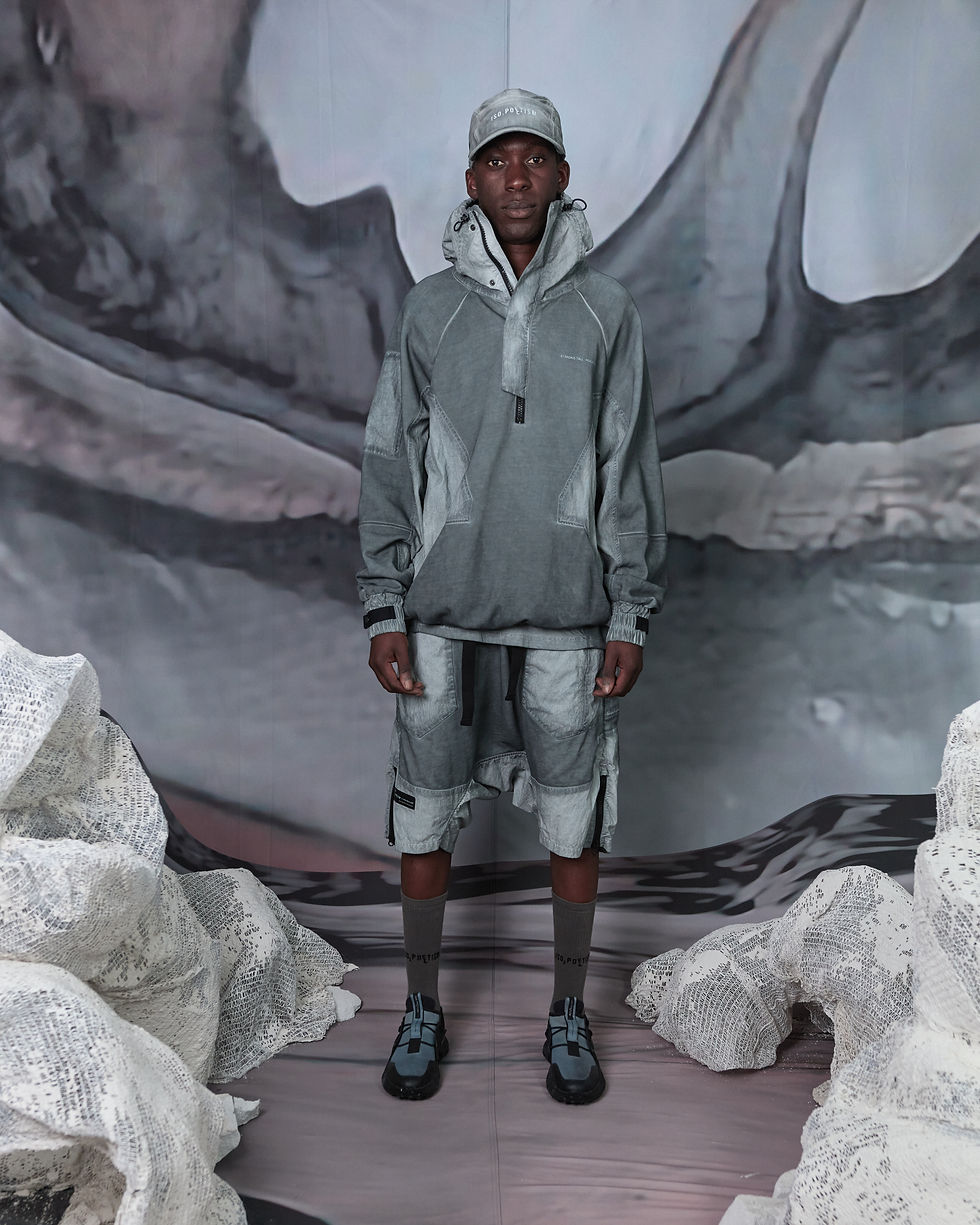 Thumbnail: SH13_PATHOLO_TURBULENCE COLD GREY CD_0123