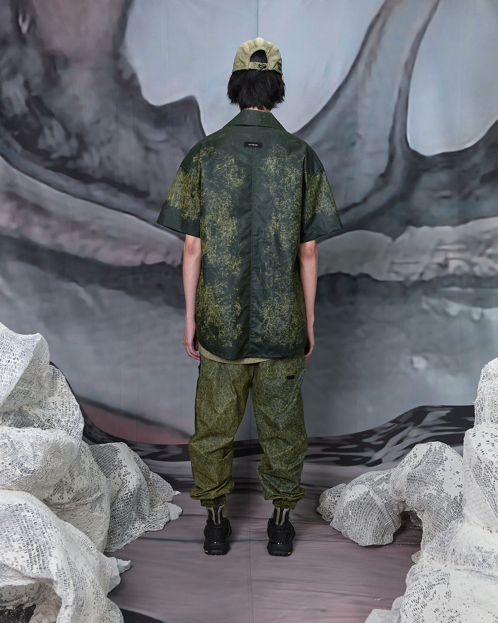 Thumbnail: P18_PENON_MOLECULAR GREEN_0123