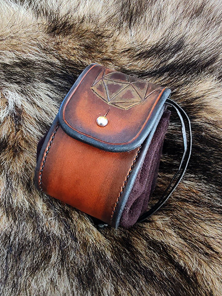 Miniature : Mini bourse en cuir avec motif D20