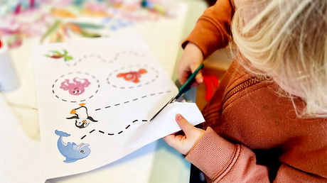 Kinder College home-based learning preschool homeschooling curriculum fine motor skills