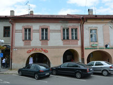 Dve budovy na predaj