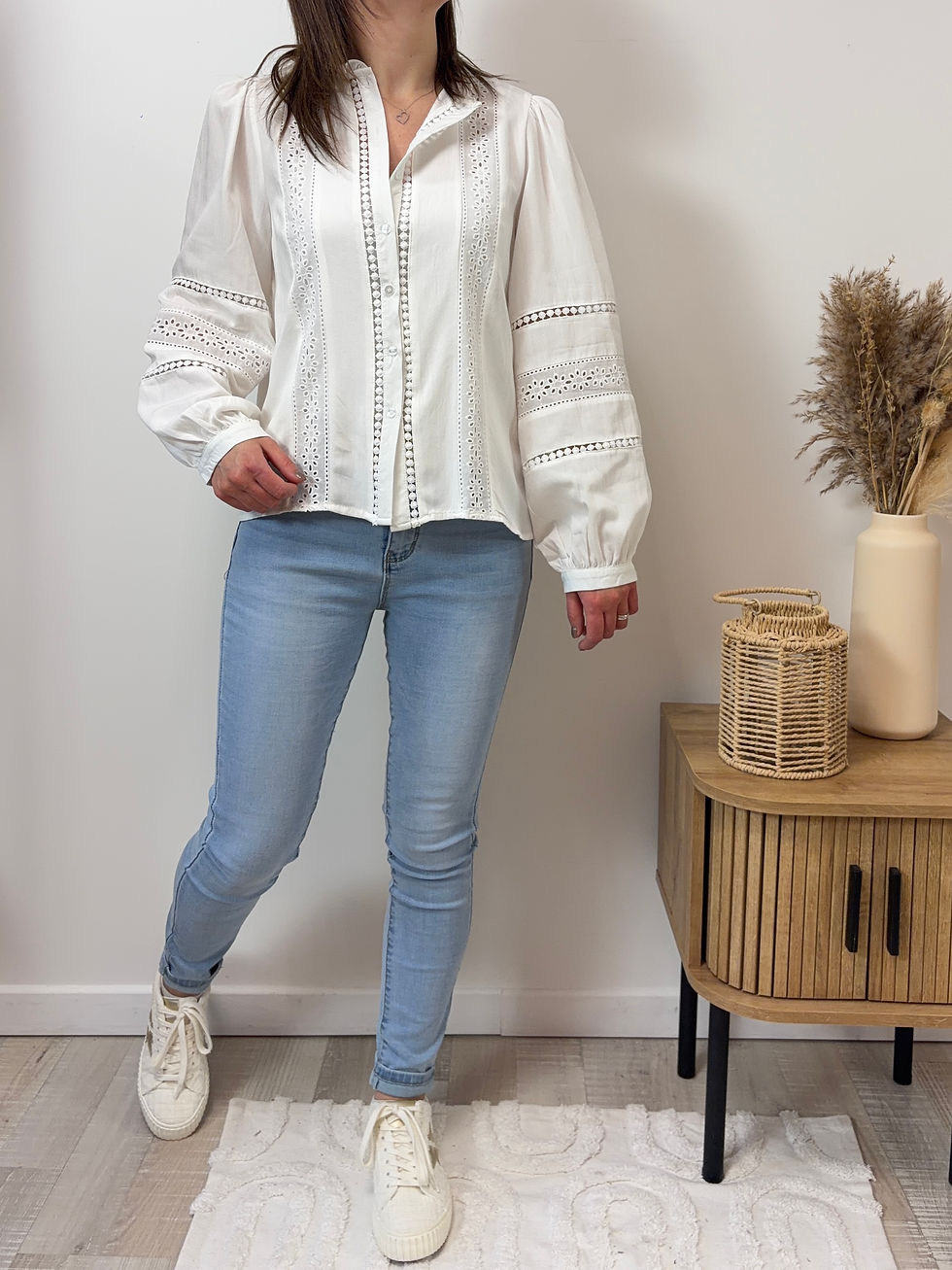 Miniature : Chemise blanche broderie VALÉRIANE