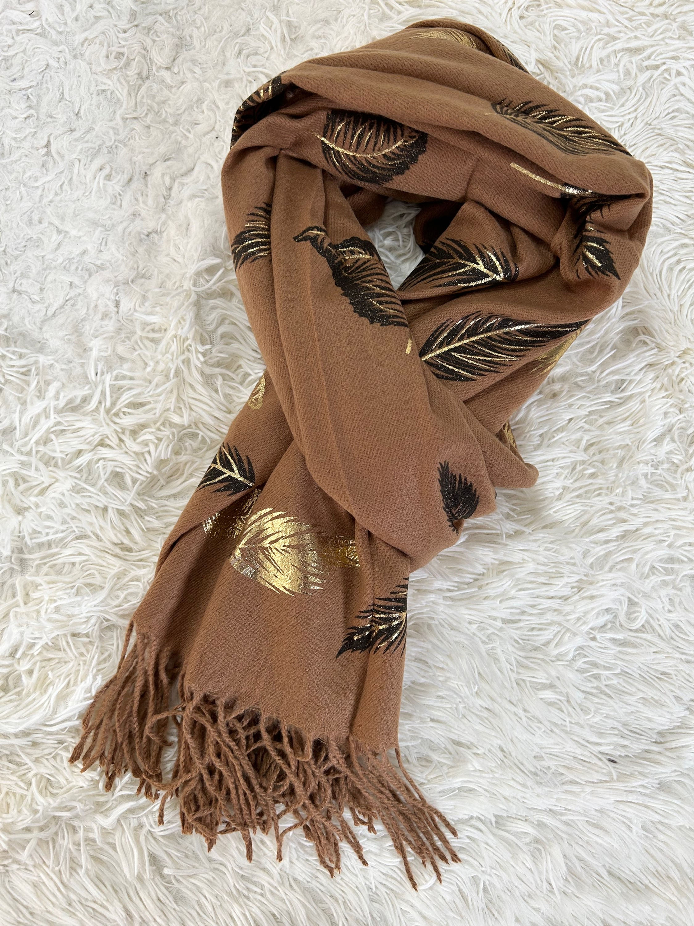 Echarpe camel motif feuille doré ALOE