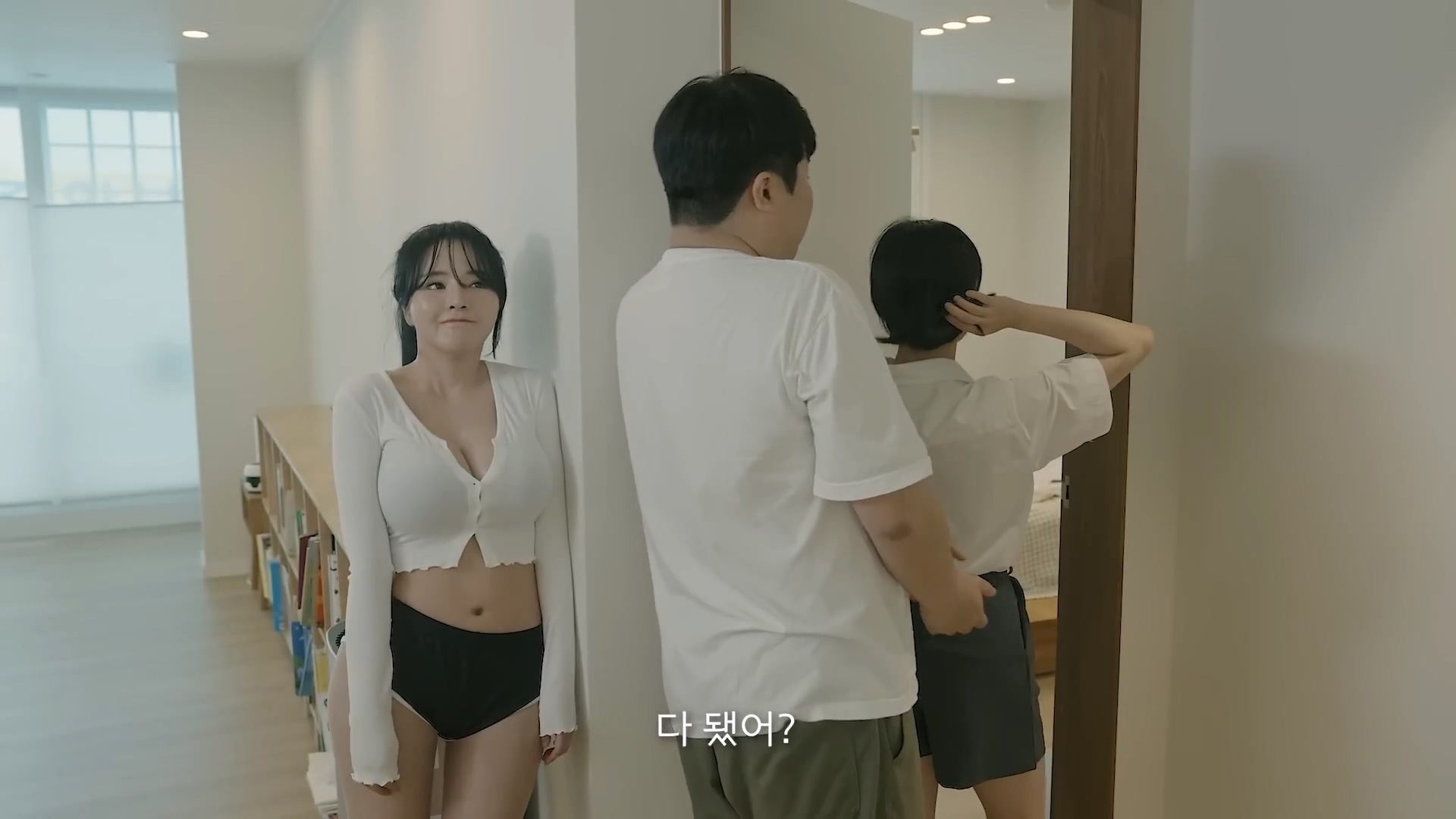밀크필름 – 조금만 더 놀다가면 안돼요?