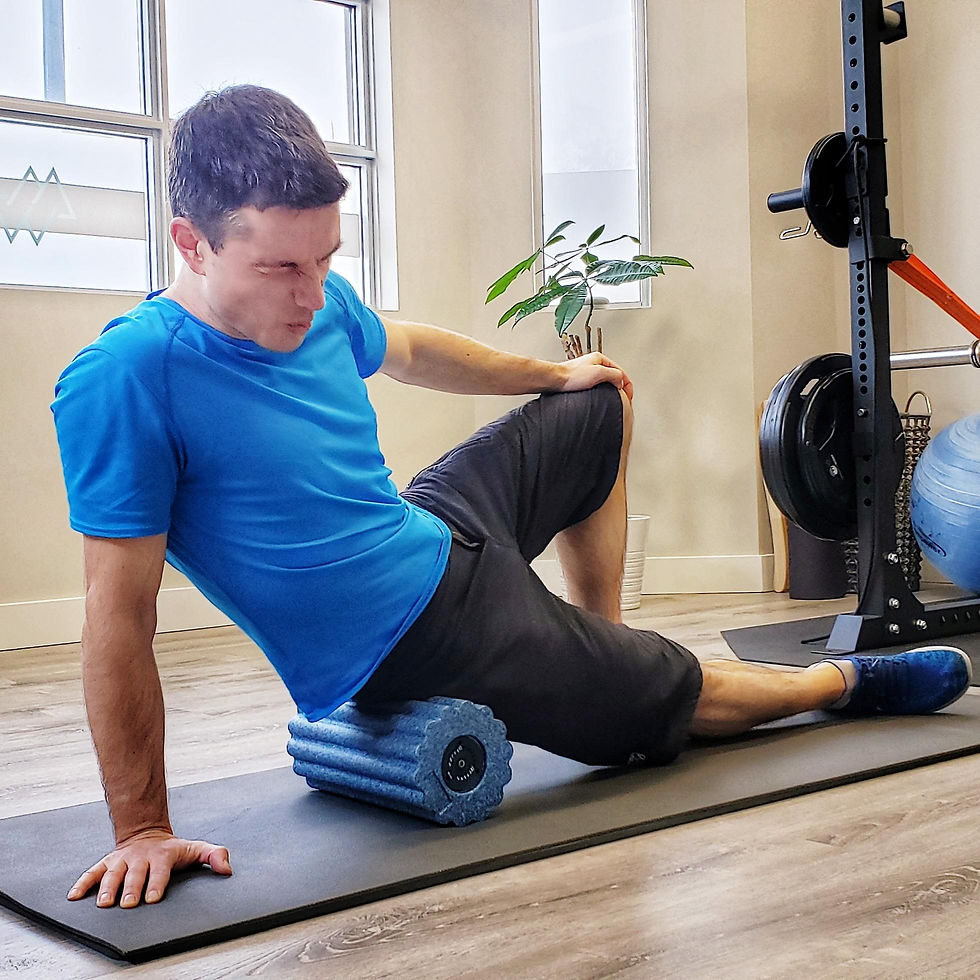 Thumbnail: Booster vibration foam roller, Pi roller in gym, Gilles in pain on roller
