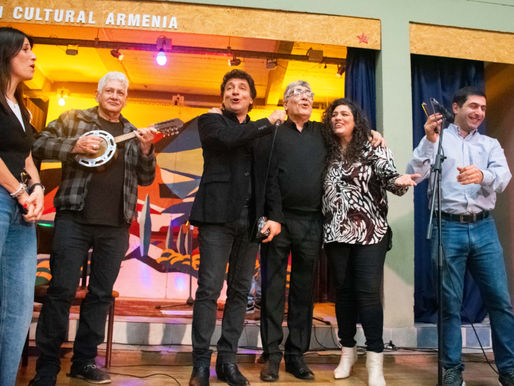 Las fotos del emocionante homenaje a "La Voz" Arturo Kouyoumdzian