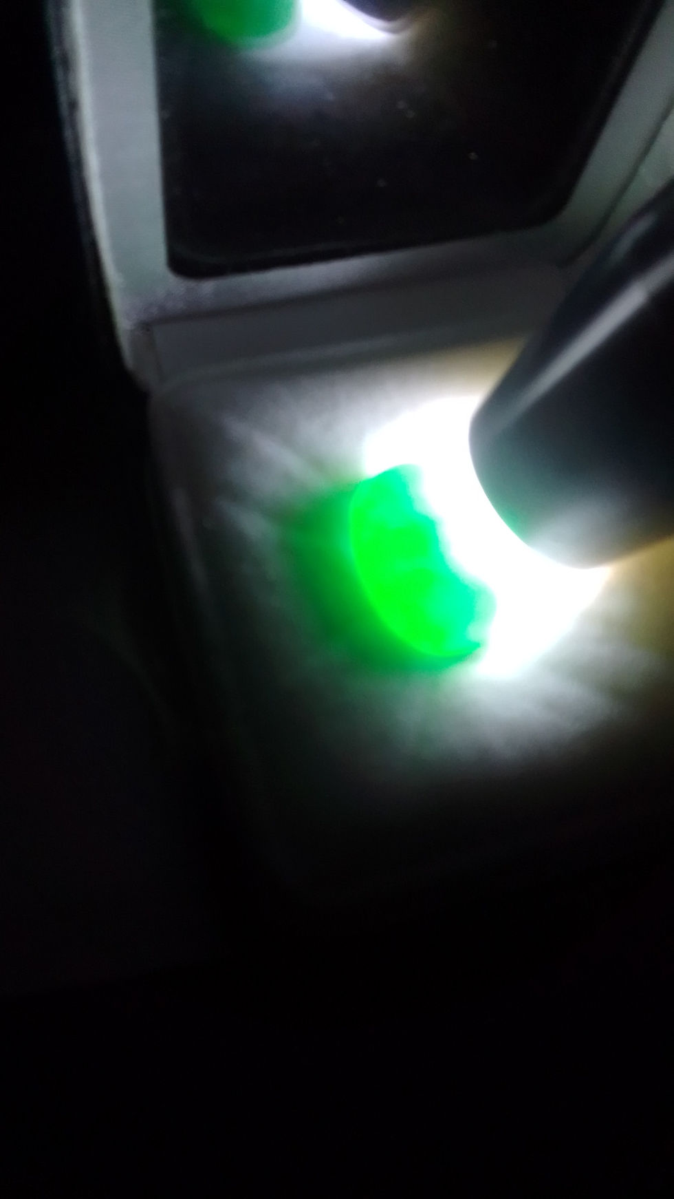 Thumbnail: 14.10ct -3AAAs Imperial jade Cabochon from Burma