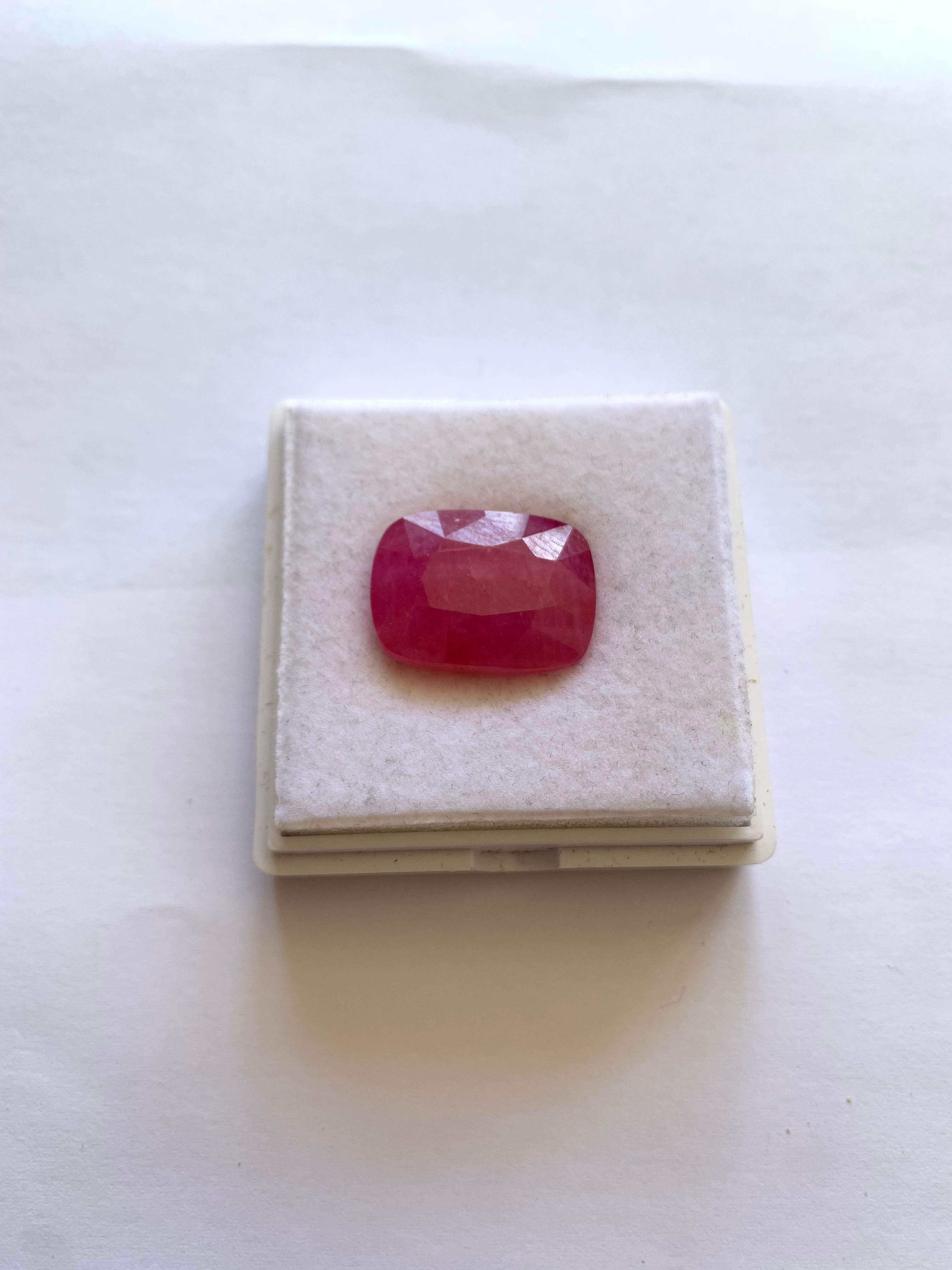 33.20ct Cushion cut Ruby - No Treatment