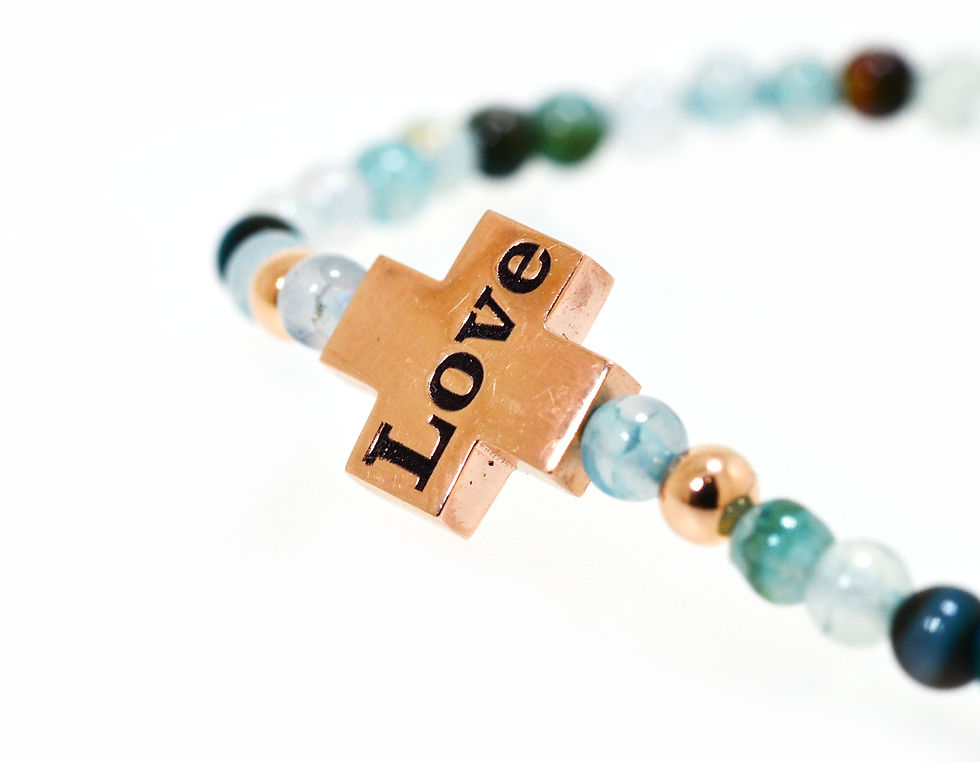 Thumbnail: love bracelet with gold and beads