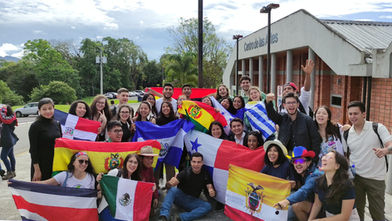 El Cónsul acreditado en Bolivia participa en la Conferencia Regional de Juventudes de Latinoamérica