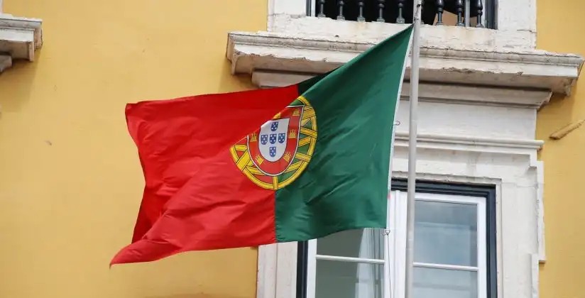 Agendamento no Consulado Português - Formulário para emissão de documentos com facilidade