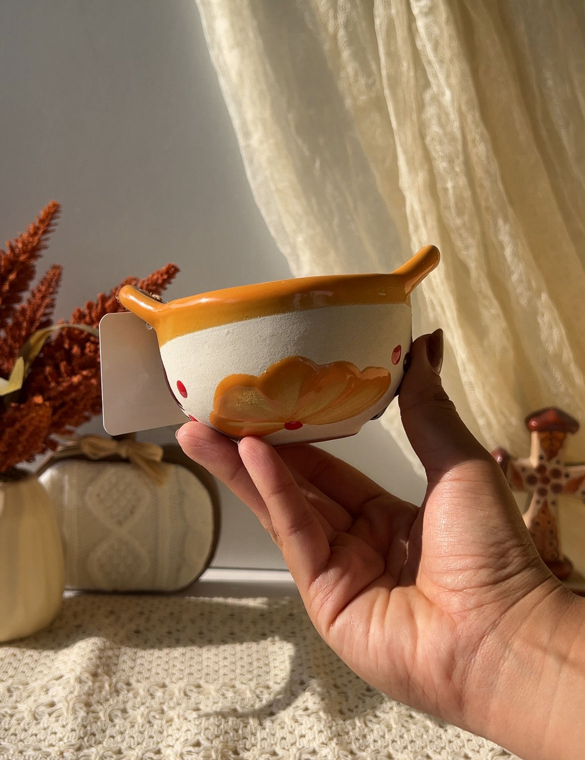 Dark Yellow Cazuelita Candle - Mexican Cinnamon + Chai