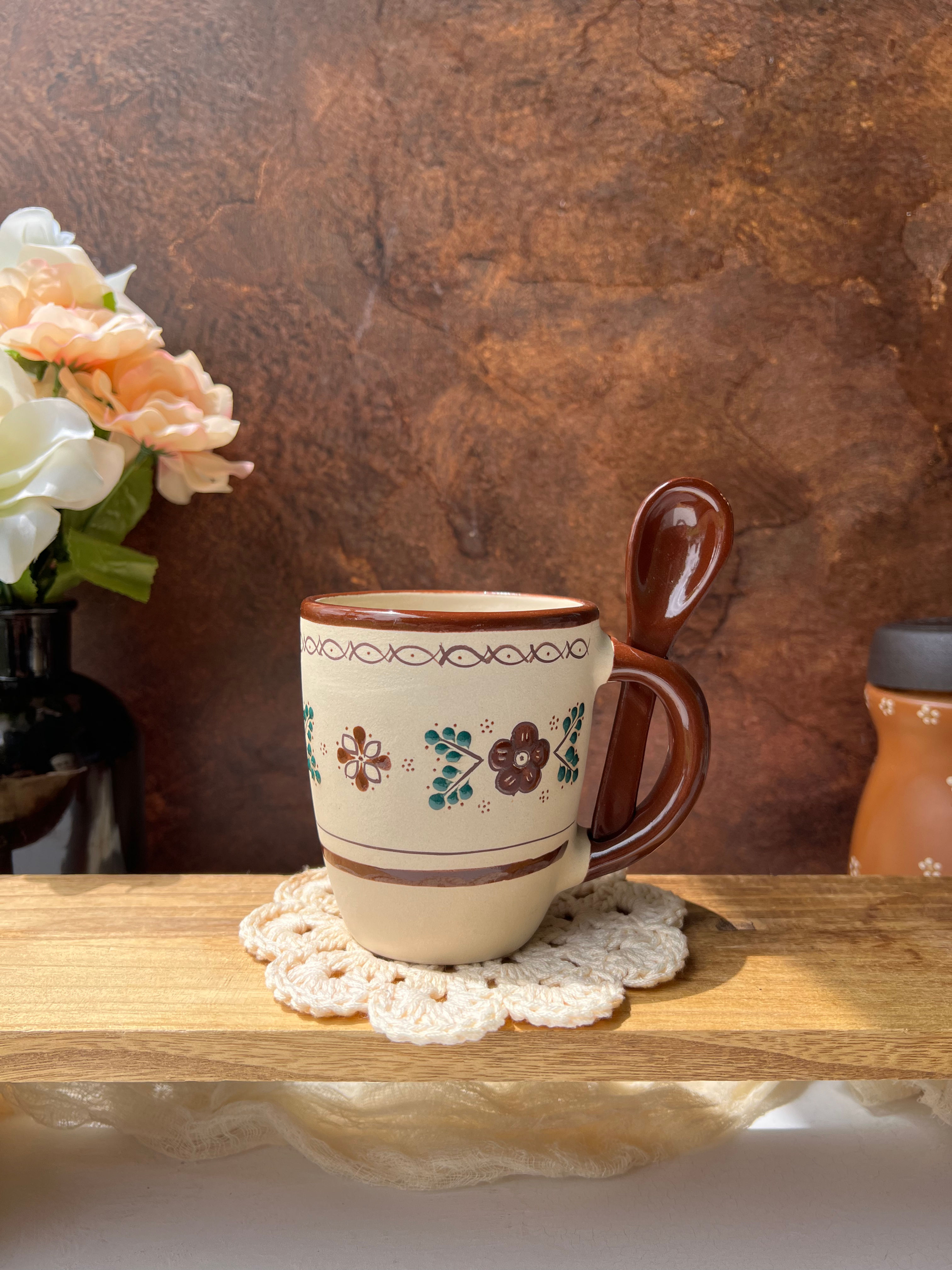 Brown Cielito Lindo Flor Mug + Spoon
